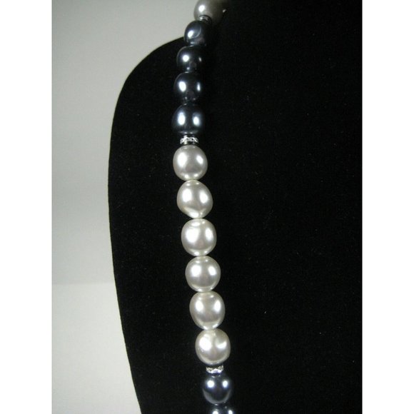 Pauline Rader Signed Necklace Jewelry Womens 33 In Opera Faux Pearl Runway Gray - Picture 4 of 8